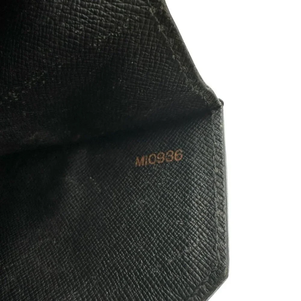 Louis Vuitton Epi Business Bag Porte Documents Bandouliere